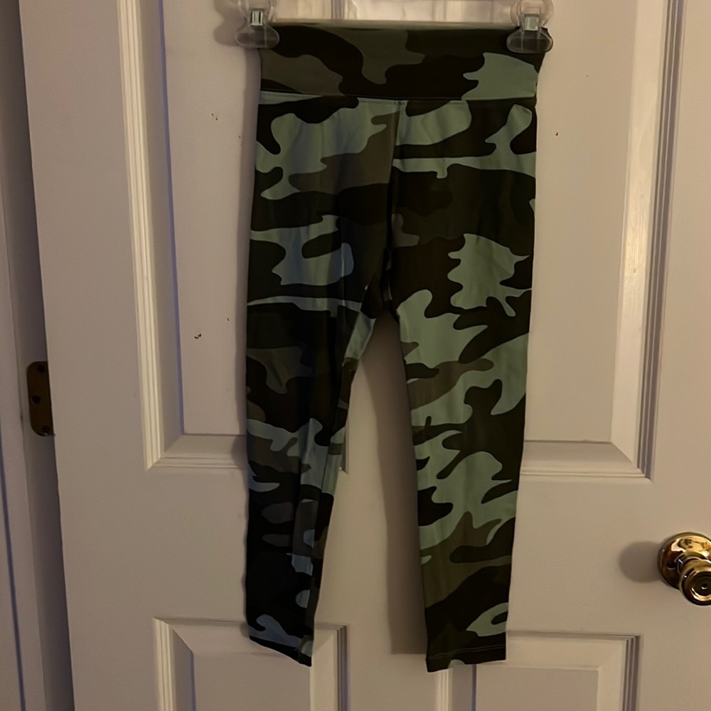 Justice pedal length leggings